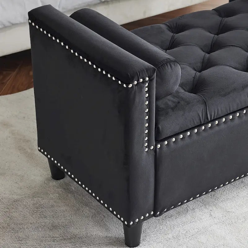 Banc de rangement capitonné en velours avec accoudoirs et garniture cloutée — Crème / Noir / Gris, 3 places