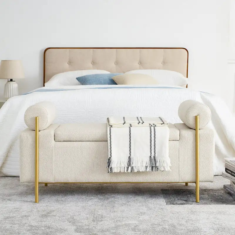 Banc de rangement en lin tapissé blanc/beige, accoudoirs cylindriques, pieds en métal doré, 1-2 personnes