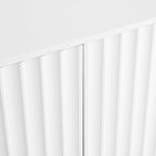Meuble de rangement 4 portes cannelé blanc/noir avec étagères réglables, 5 pieds en bois massif, foyer de 2 personnes