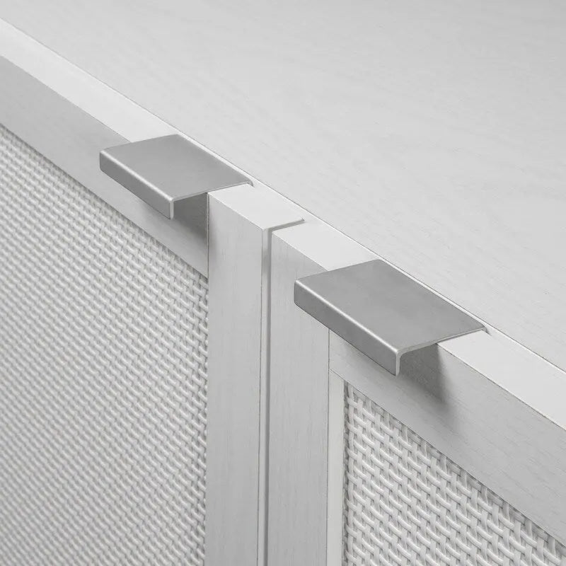 Meuble de rangement 2 portes en rotin blanc