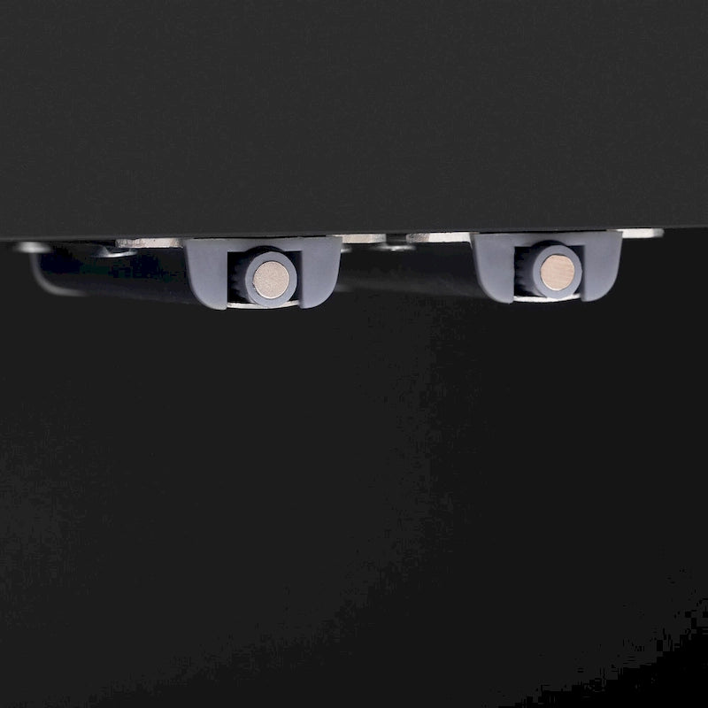 Meuble de rangement 4 portes avec étagères réglables – Bleu marine / Blanc / Noir